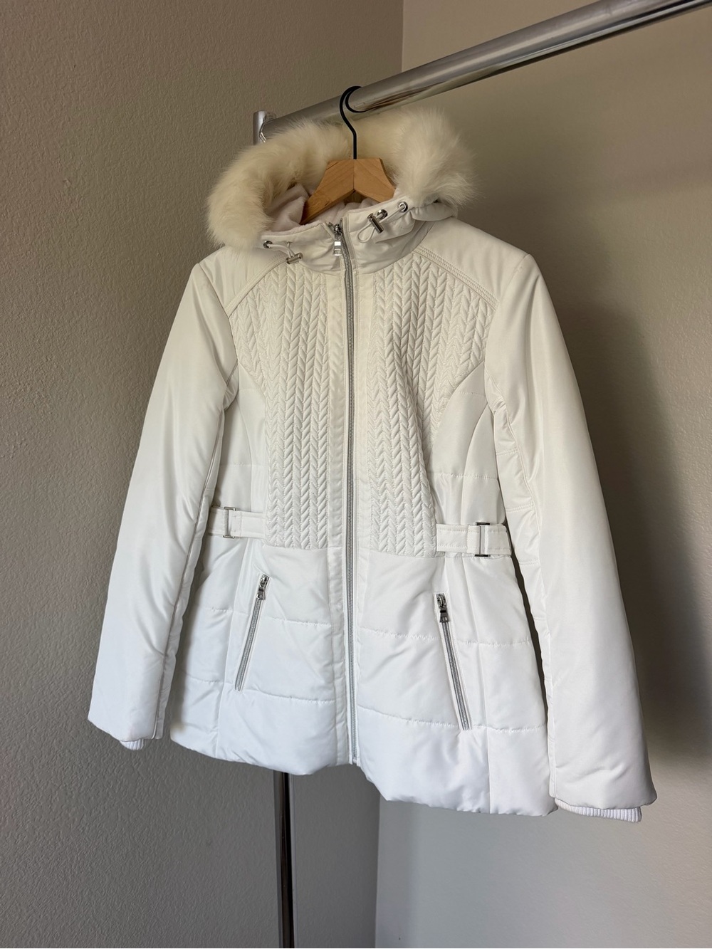 Women's White Quilted Hooded Winter Coat with Faux Fur Trim